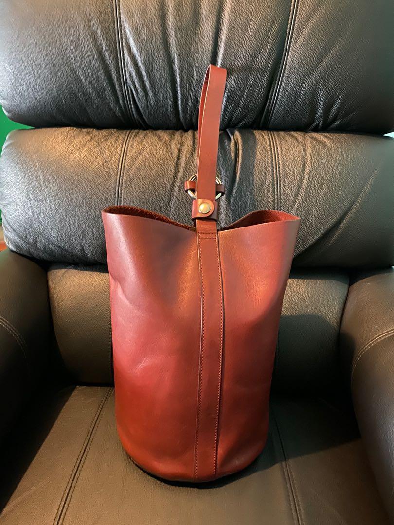 Country road sales bucket bag