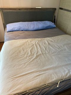 (Category: ) located in . Submitted by meglena (Listing ID 1070690638, Image 1). Description: .