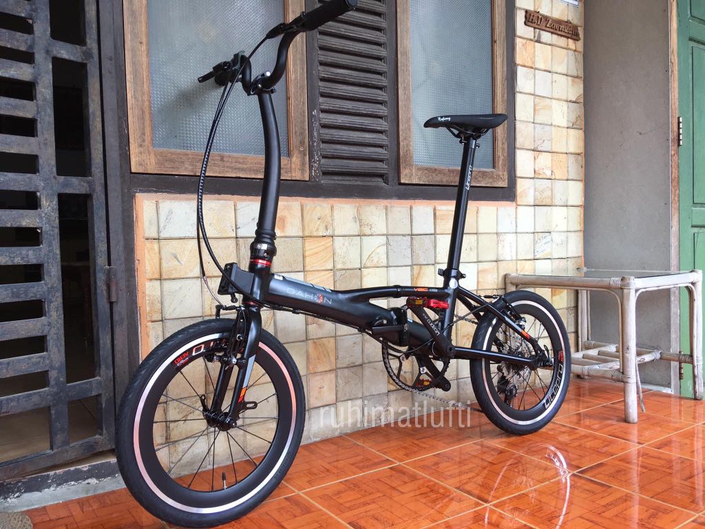Dahon hot sale visc d9