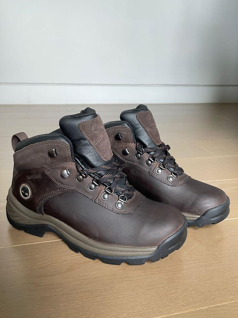 Womens boots 8.5 Clearance