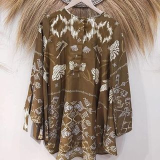 (Kategori: ) berada di . Dikirim oleh lemarihanana (ID iklan 1070826514, Gambar 1). Deskripsi: .