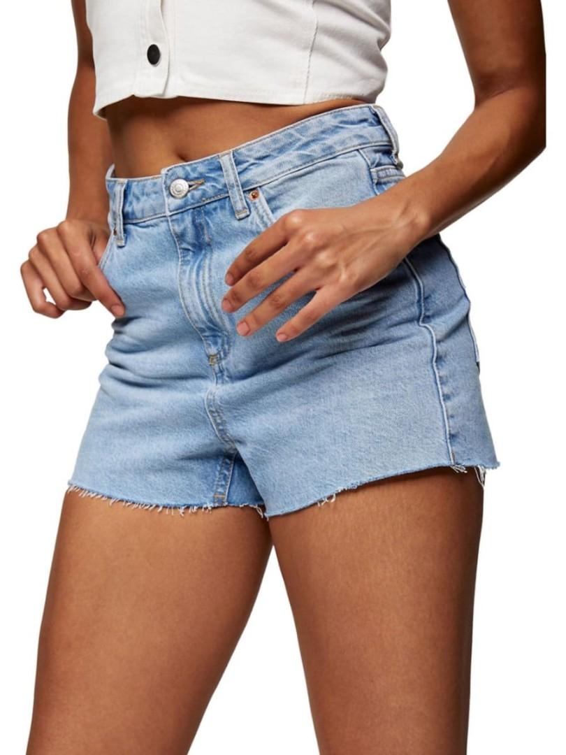 Topshop Ashley Shorts Women s Fashion Bottoms Shorts on Carousell