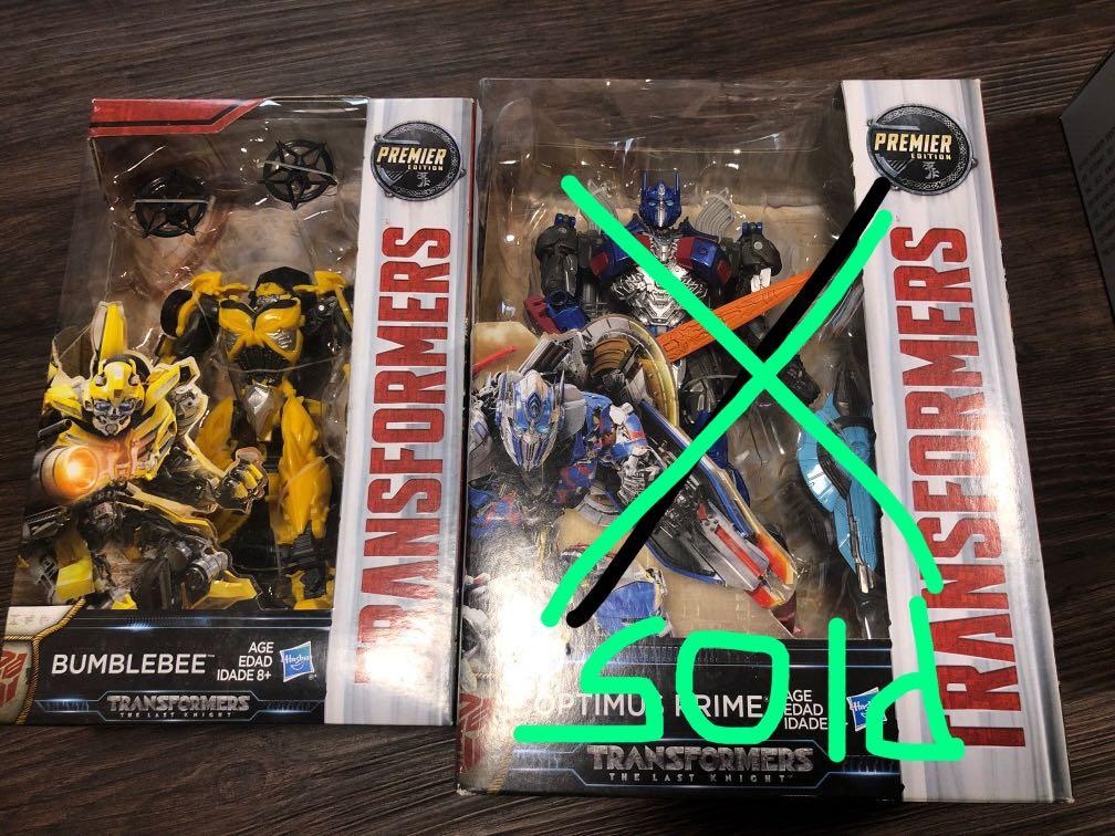 Transformers The Last Knight MV5 Premier Edition Bumblebee