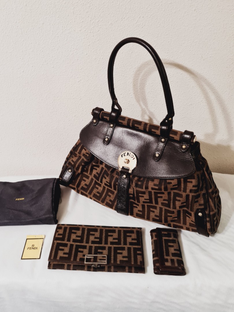 vintage fendi zucca wallet