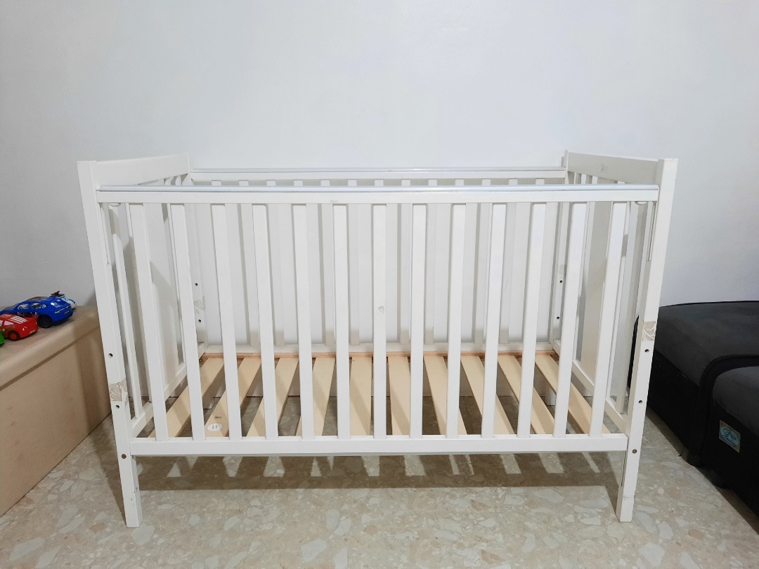 wooden-crib-babies-kids-baby-nursery-kids-furniture-cots-cribs