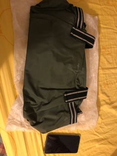 （分類：）位於 。 由 yuetyuet13 提交（商品編號 1070954789，圖片 1）。簡介： 。