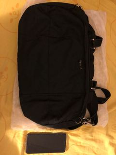 （分類：）位於 。 由 yuetyuet13 提交（商品編號 1070952807，圖片 1）。簡介： 。