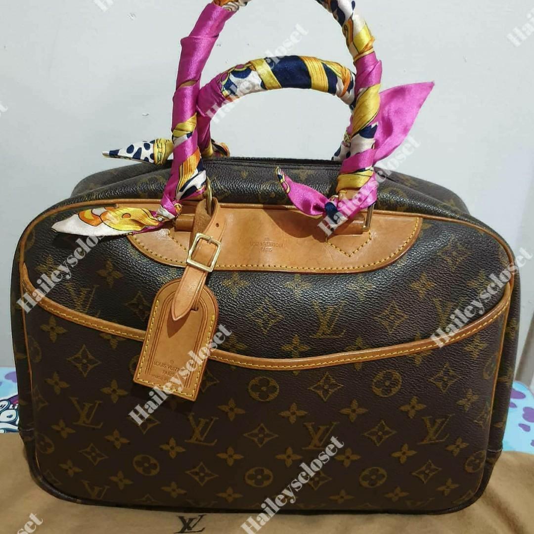 Authentic Lv deauville (Category: Luxury Bags & Wallets) located in Angeles City. Submitted by prelovedofhaileys (Listing ID 1071033767, Image 1). Description: Selling my authentic preloved Louis Vuitton Deauville in monogram canvass. Rank AB. Comes with dustbag, lock and key. please see photos. or message me for the videos. not using it anymore. need to declutter..