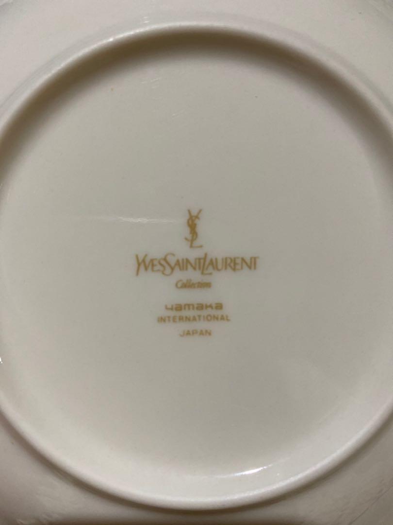Authentic YSL cake plates (Category: Bakeware) located in Paranaque City. Submitted by french21closet (Listing ID 1071077107, Image 3). Description: Authentic YSL cake plates Color white with Gold rim Embossed design Yamaka made in Japan 5 pcs. available Take all P1,600.00 “This is preloved, please expect signs of usage and manage your expectations” For serious takers only PM me if interested: SMS 09174506853.