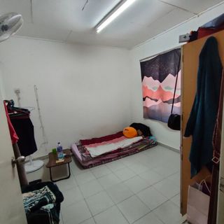 (Category: ) located in . Submitted by tas23 (Listing ID 1071040740, Image 1). Description: .