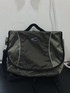 (Category: ) located in . Submitted by preloved_ilknf (Listing ID 1071071005, Image 1). Description: .