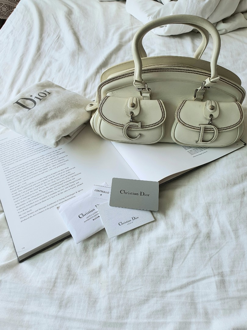 Dior discount detective bag