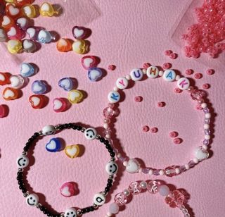 (Category: ) located in . Submitted by heartbead.co (Listing ID 1071017938, Image 1). Description: .