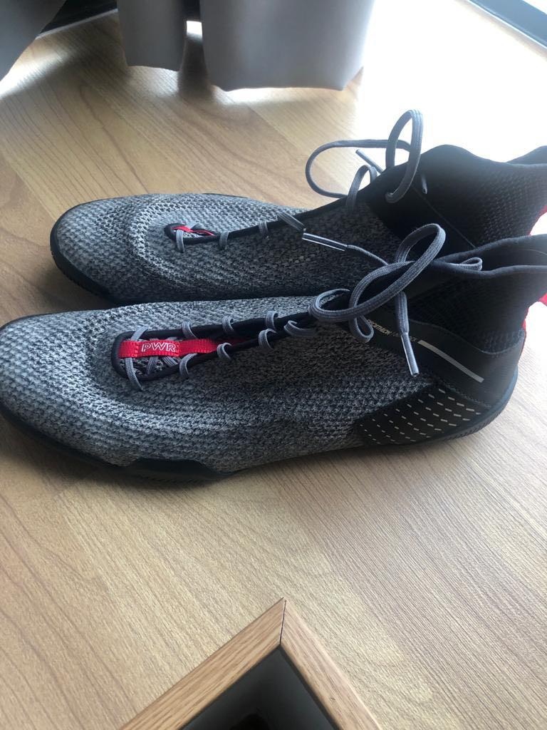 Decathlon store boxing boots