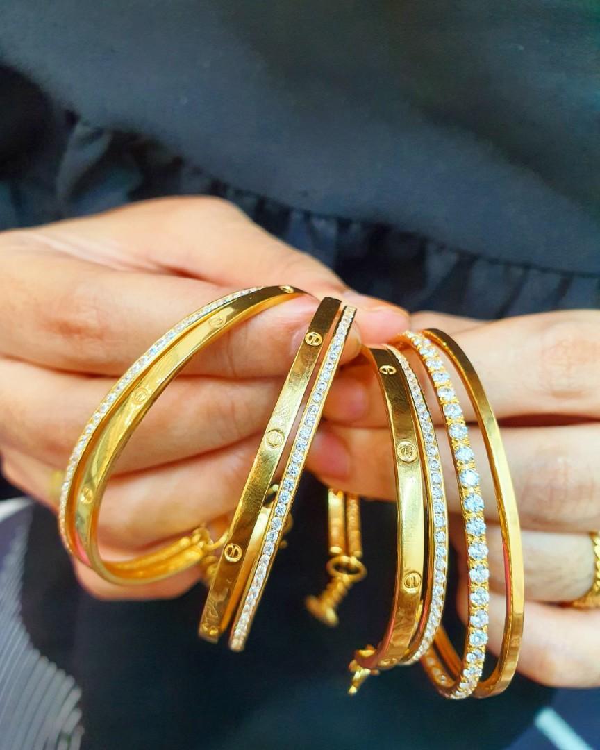 916 bangles store