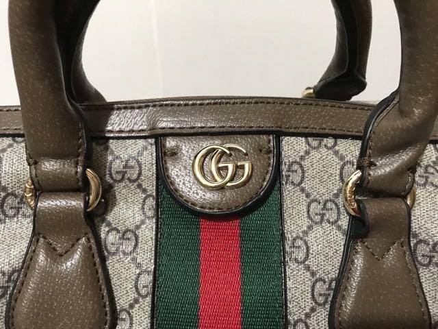 Gucci Doctors Speedy bag (Category: Luxury Bags & Wallets) located in Pasig City. Submitted by chyna_001 (Listing ID 1071004788, Image 2). Description: Preloved Good as new With code All hardwares are clean & shiny No flaws With sling Looks great in actual 👍 ⭐️⭐️⭐️⭐️⭐️ Best buy ❤️ #GUCCI#doctorsbag#preloved.