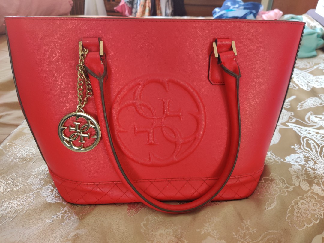 guess red tote bag
