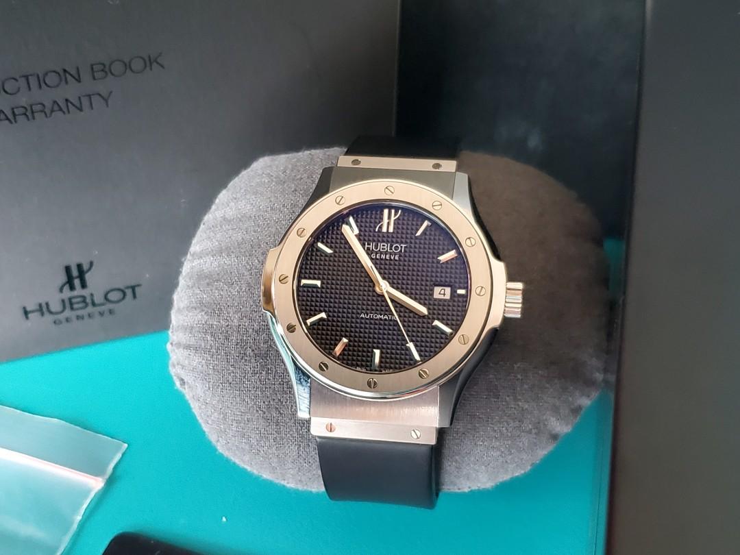 Hublot Classic Fusion Full Set (Category: Men's Watches) located in Taguig. Submitted by ginoerms (Listing ID 1071048503, Image 1). Description: For Sale Only Hublot Classic Ref No. 1915.105.1 9/10 Condition Case Diameter 41.5MM Thickness 10MM Local AD Complete Set - Double Box - Manual - Warranty Card - Hang Tag Meet ups in Makati/BGC.