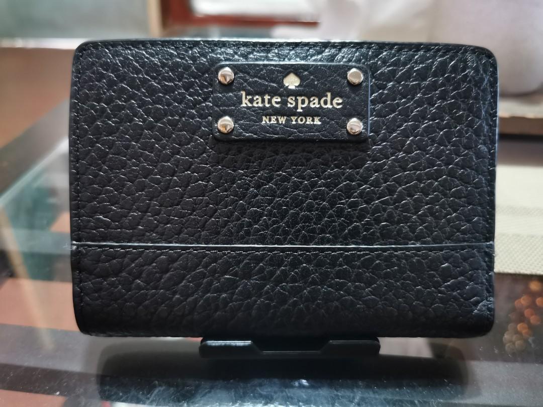 Kate Spade Bay Street Tellie Small Leather Bifold Wallet, Luxury, Bags &  Wallets on Carousell