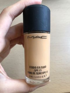 （分類：）位於 。 由 167.00640 提交（商品編號 1071017571，圖片 1）。簡介： 。
