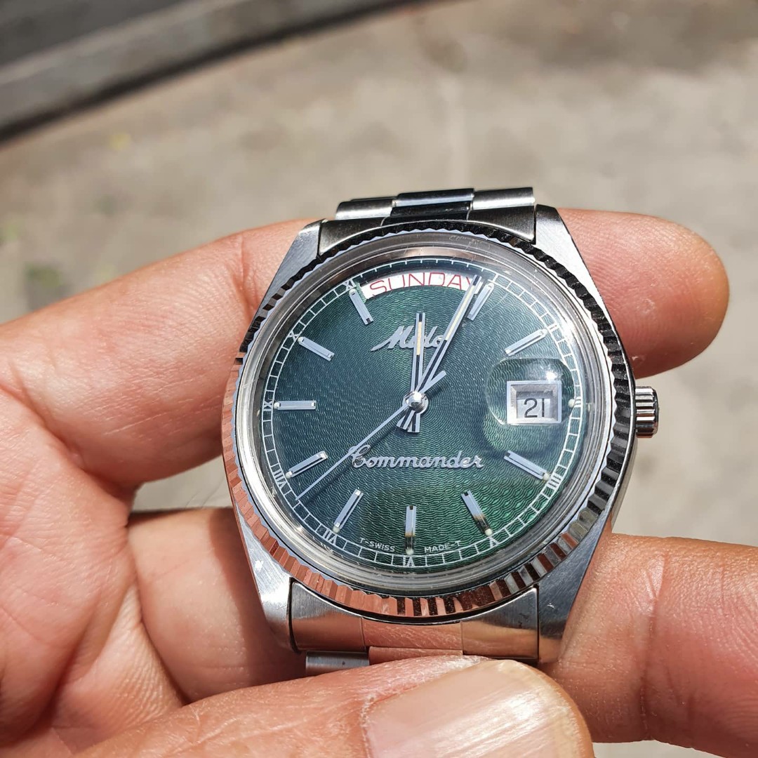Mido commander 8299 1