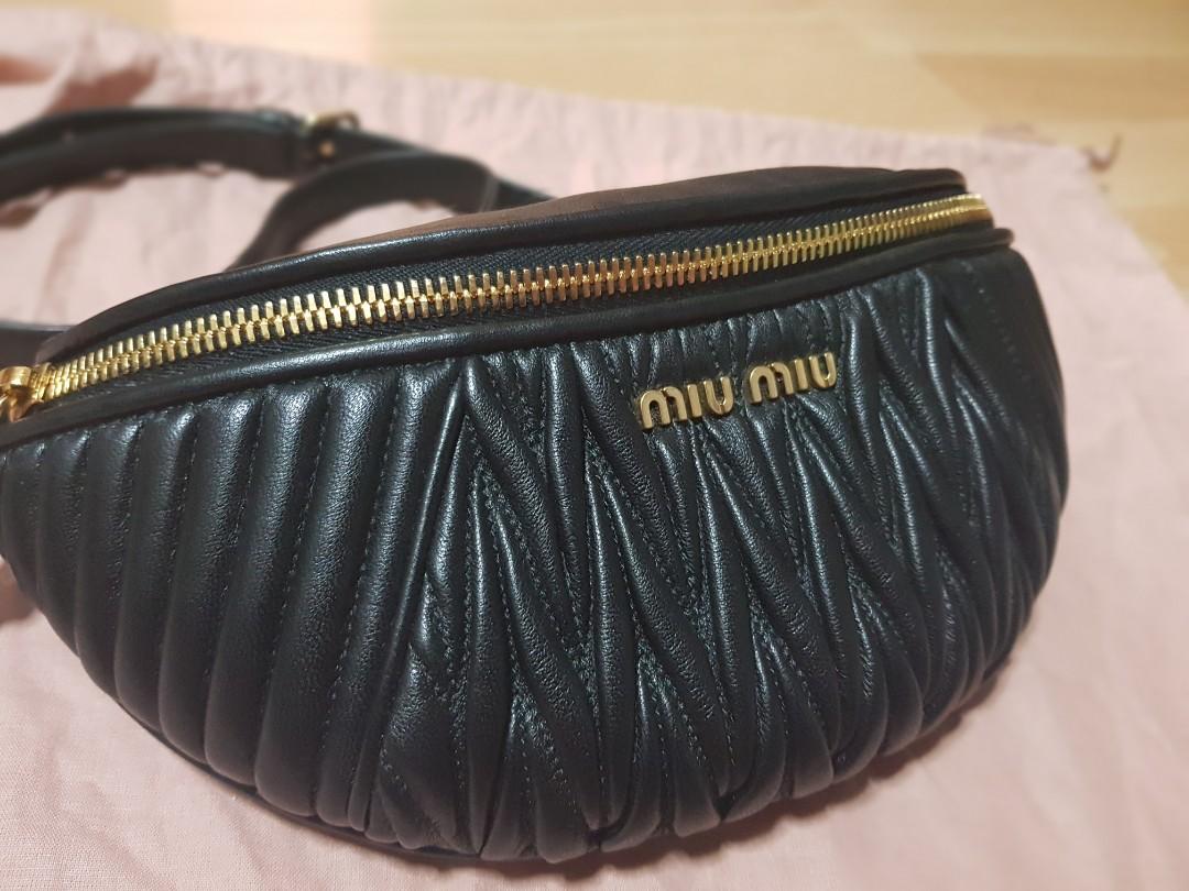 Belt bags Miu Miu - Black matelassé lambskin belt bag - 5BL010N88002