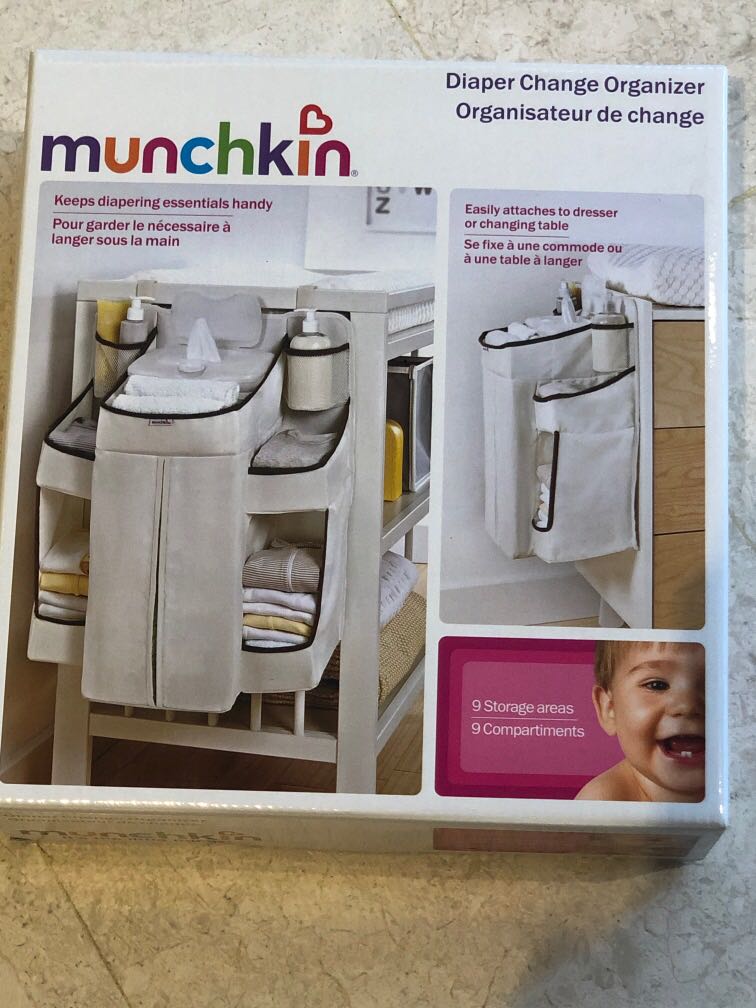 Munchkin XL Diaper Changing Kit - Silver-Ion Protected Pad + 12 Disposal Bags