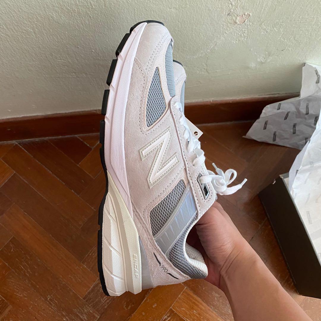 New balance 990 v5 Nimbus Cloud silver Men s Fashion Footwear Sneakers on Carousell
