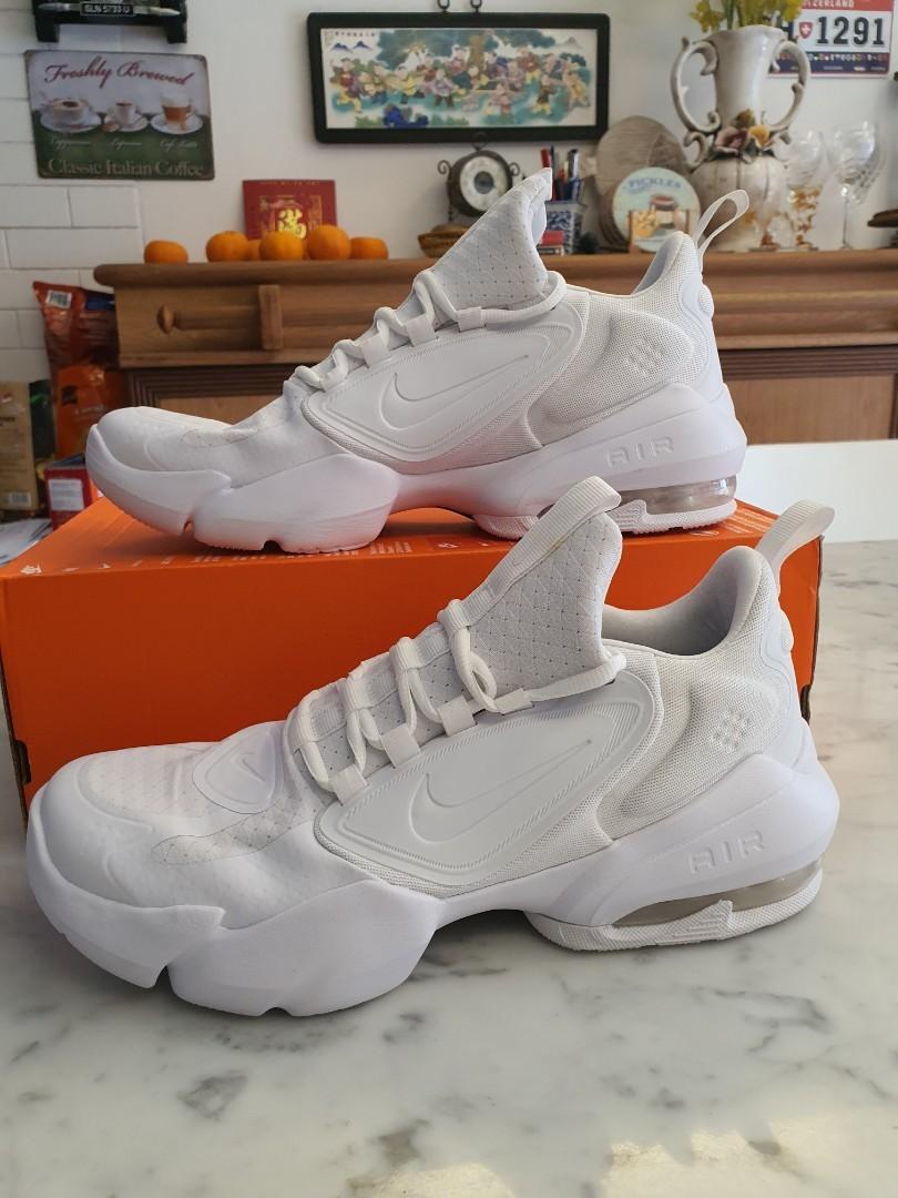 Nike air savage hot sale