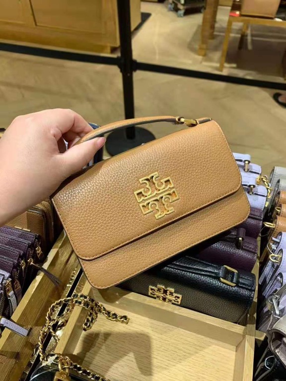 NWT) TORY BURCH - BRITTEN SMALL CROSSBODY BAG 73509, Luxury, Bags & Wallets  on Carousell