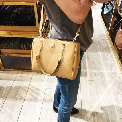 Top 67+ imagen carter small tote tory burch