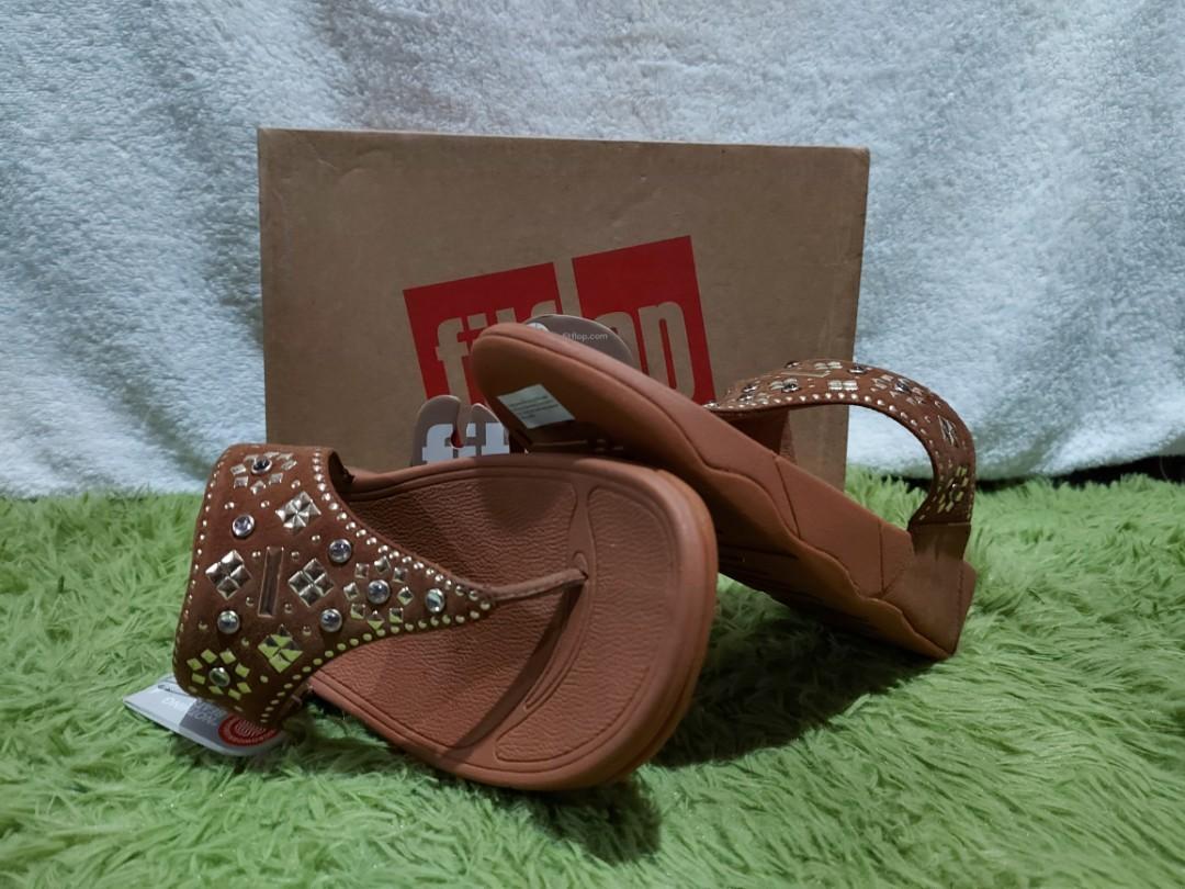 Original Fitflop Lulu Aztek Stud Toe Thong Sandal Suede Brand New and Original Srp 5999php
