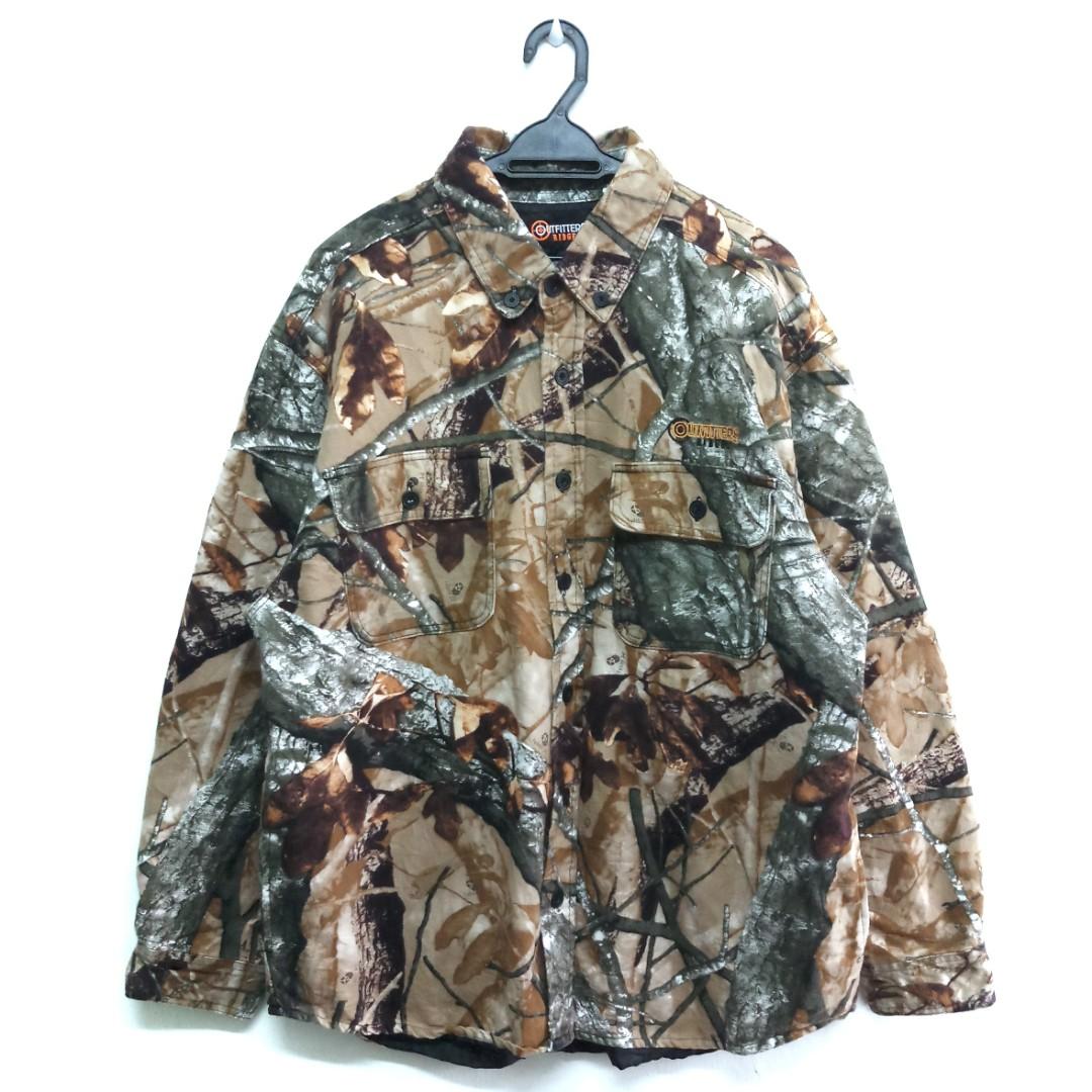 Outfitters ridge fusion 3d camo jacket top