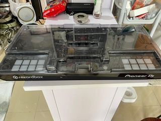 （分類：）位於 。 由 monster_83 提交（商品編號 1071012896，圖片 1）。簡介： 。