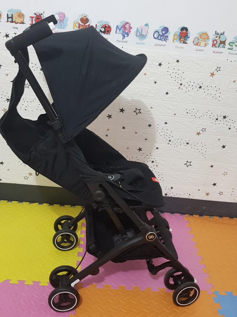 Preloved GB Pockit Plus 2018 Stroller Babies Kids Going Out