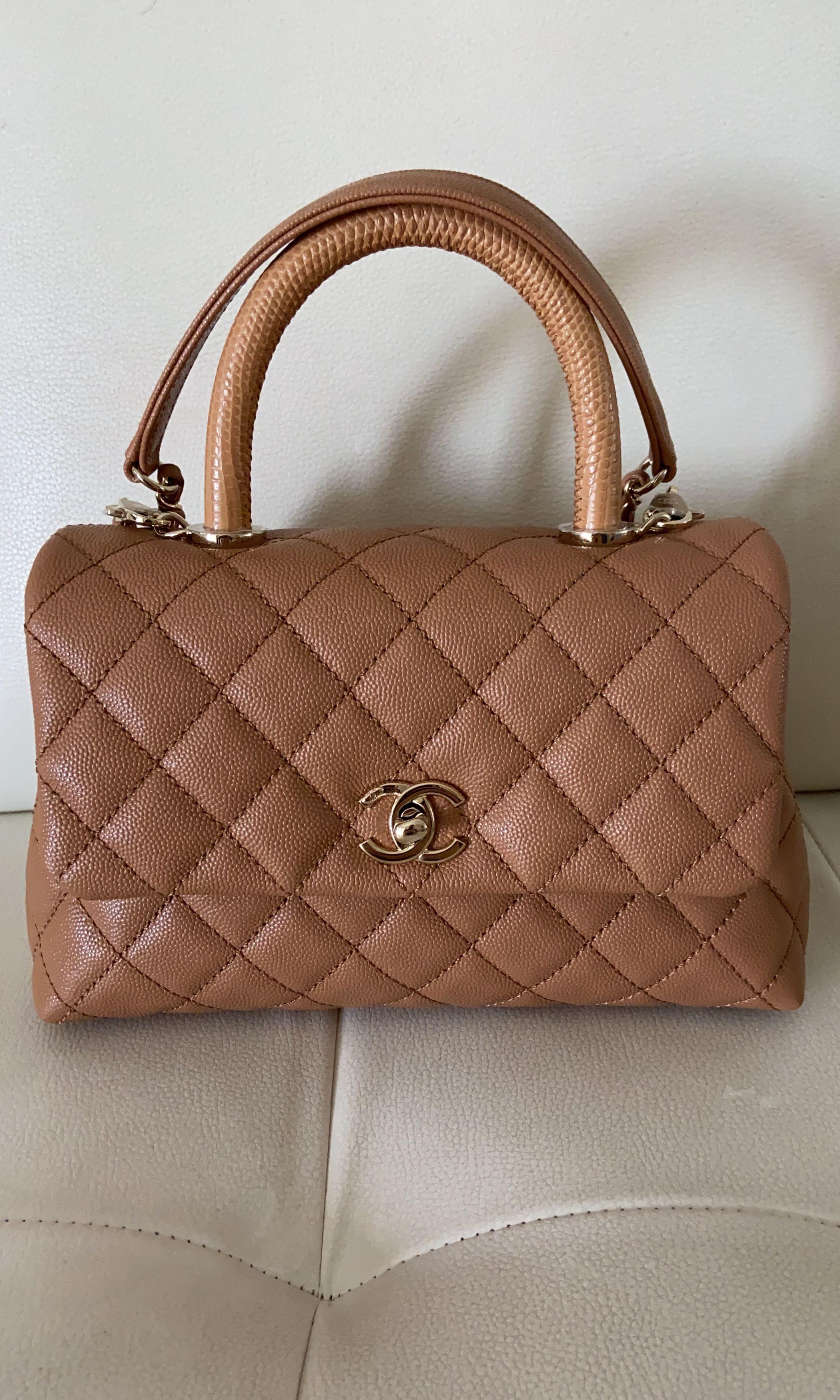 RARE ⭐️ 21P ⭐️ Caramel Brown Caviar Chanel Coco handle in mini/small 24cm  🦄🦄🦄, Luxury, Bags & Wallets on Carousell