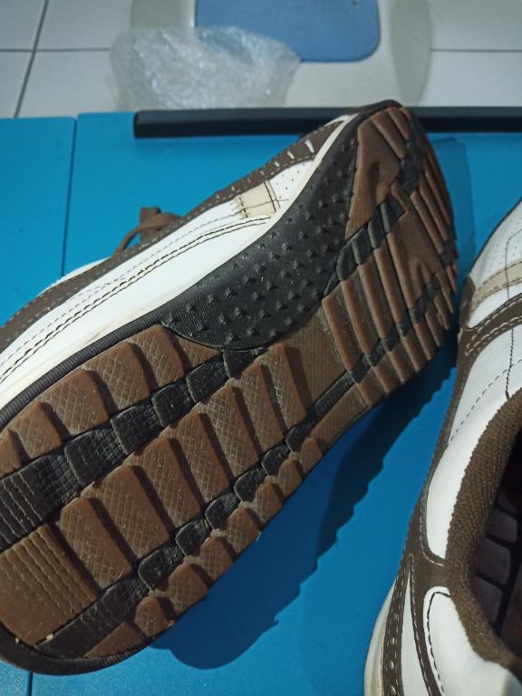 Skechers five star champions 92 hotsell