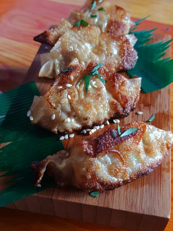 10pcs BIG FRIED GYOZA w/ Sauce (Category: Packaged & Instant Food) located in Malabon City. Submitted by overflowph (Listing ID 1070927554, Image 1). Description: FREE DELIVERY Malabon Areas: Hulo, Concepcion, Dampalit, Baritan, and Muzon. We delivered at lowest rate and we accept COD 👍 *10 pcs for 100 pesos only! ✔️ Pork and Cabbage ✔️ Fresh Cook w/ Sauce ✔️ Mas PINALAKI ✔️ Mas MASARAP ✔️ Good for 3 pax #Arigatoo!!! 😊.