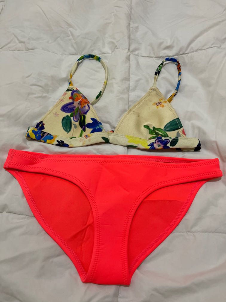 TRIANGL Bikini Set, Women's Fashion, Swimwear, Bikinis & Swimsuits on