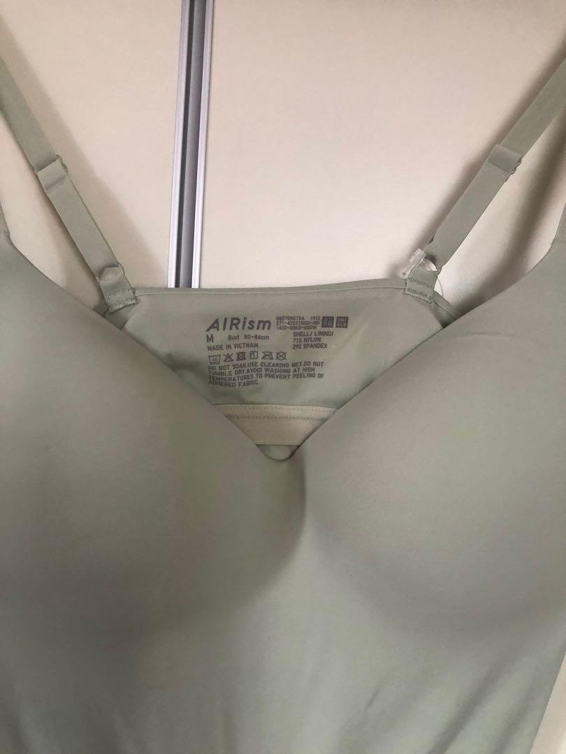 UNIQLO AIRism Seamless V Neck Bra Camisole Inner Size M in Light Green,  Women's Fashion, Tops, Sleeveless on Carousell