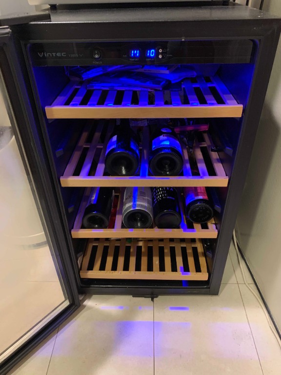 Wine Cellar / Fridge, TV & Home Appliances, Kitchen Appliances, Wine