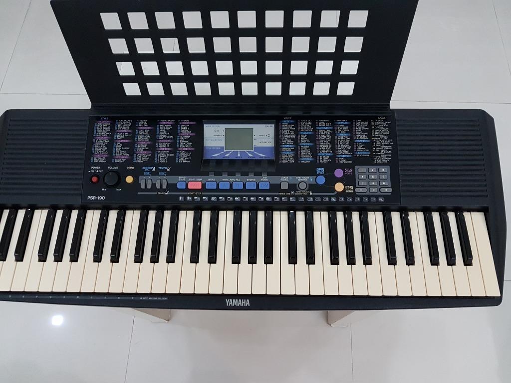Yamaha PSR-190 61 Key Electronic Piano Keyboard with Power Supply
