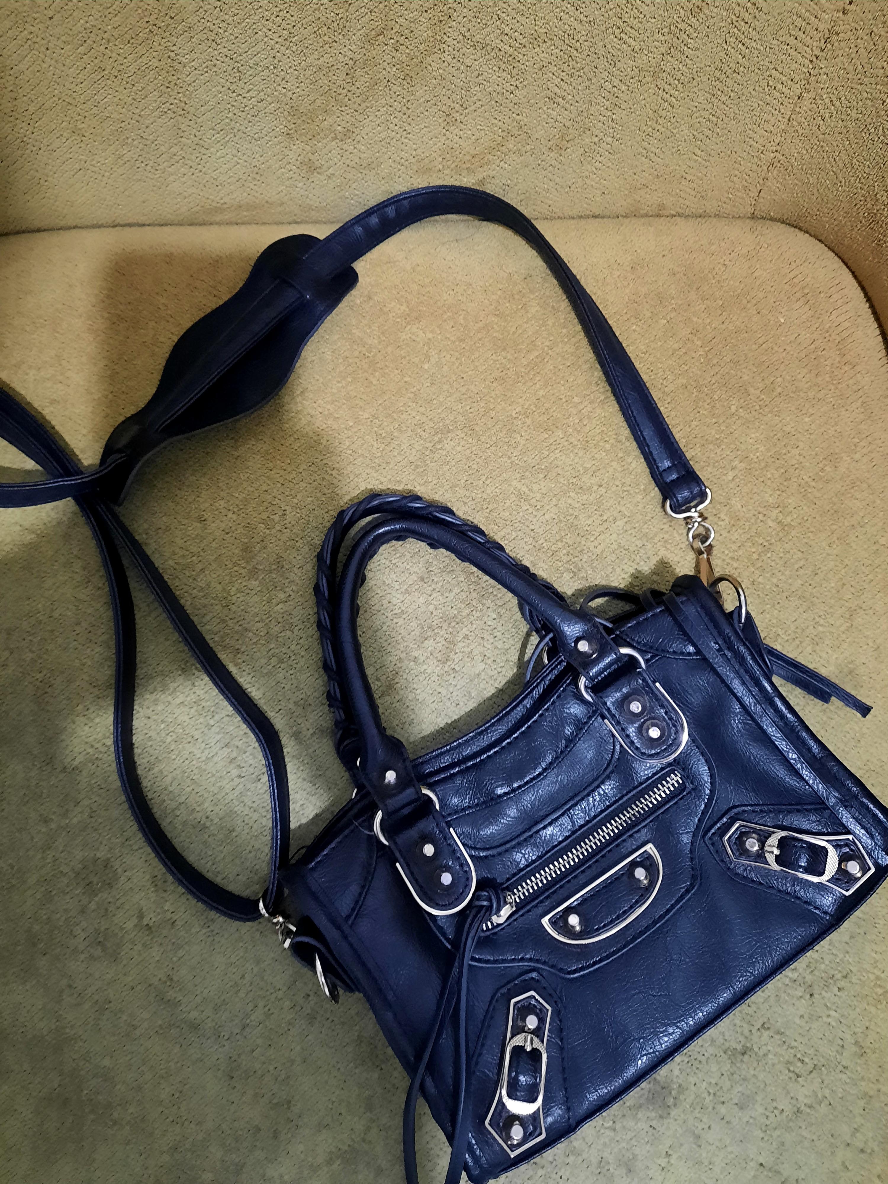 Bag Mirror Quality ❤, Fesyen Tas & Dompet di Carousell