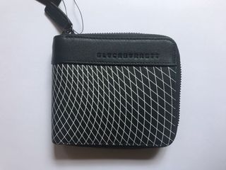 （分類：）位於 。 由 supertatat 提交（商品編號 1071158738，圖片 1）。簡介： 。