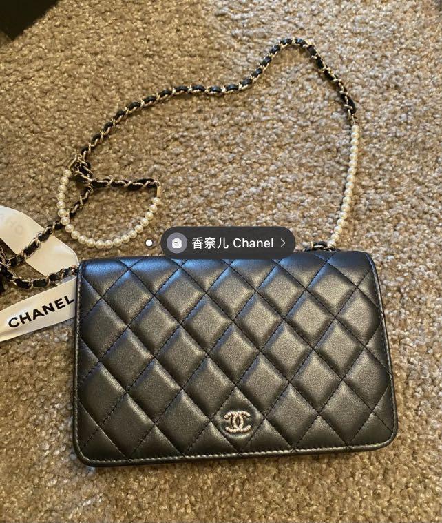 chanel pearl wallet