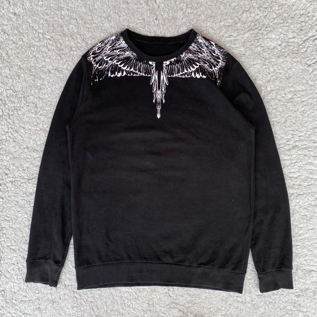 Crewneck Marcelo Burlon Fesyen Pria Pakaian Atasan di Carousell