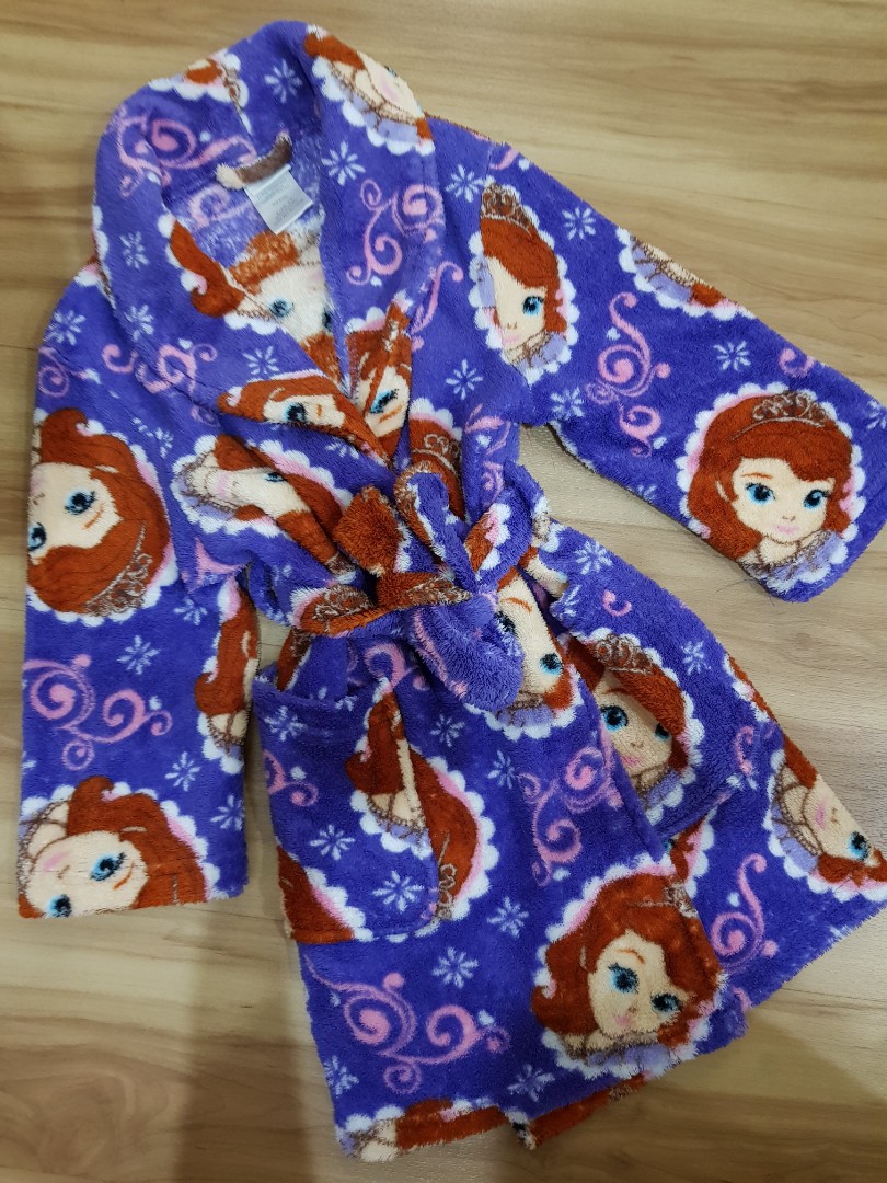 Disney Princess Bathrobe, Babies & Kids, Babies & Kids Fashion on Carousell