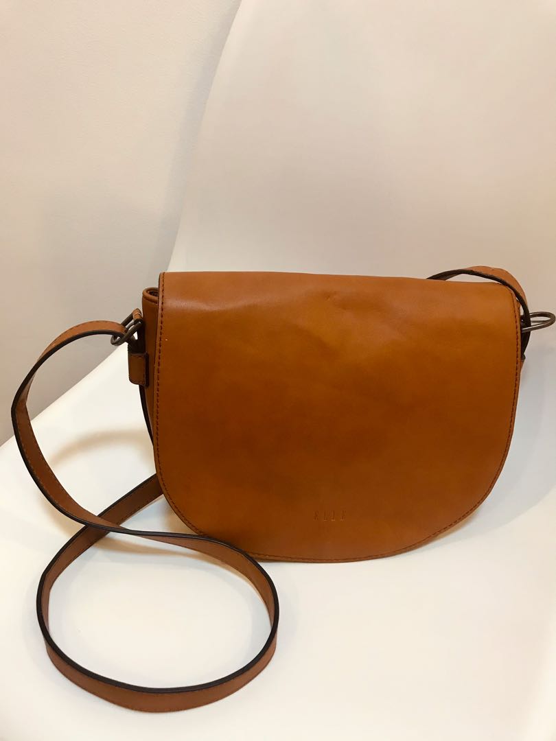 Elle leather sling bag