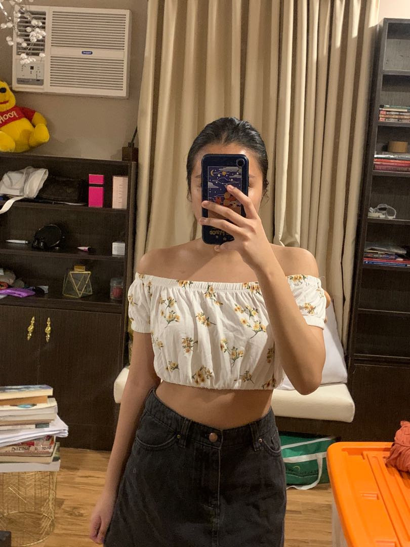 Sunflower crop top forever 21 deals
