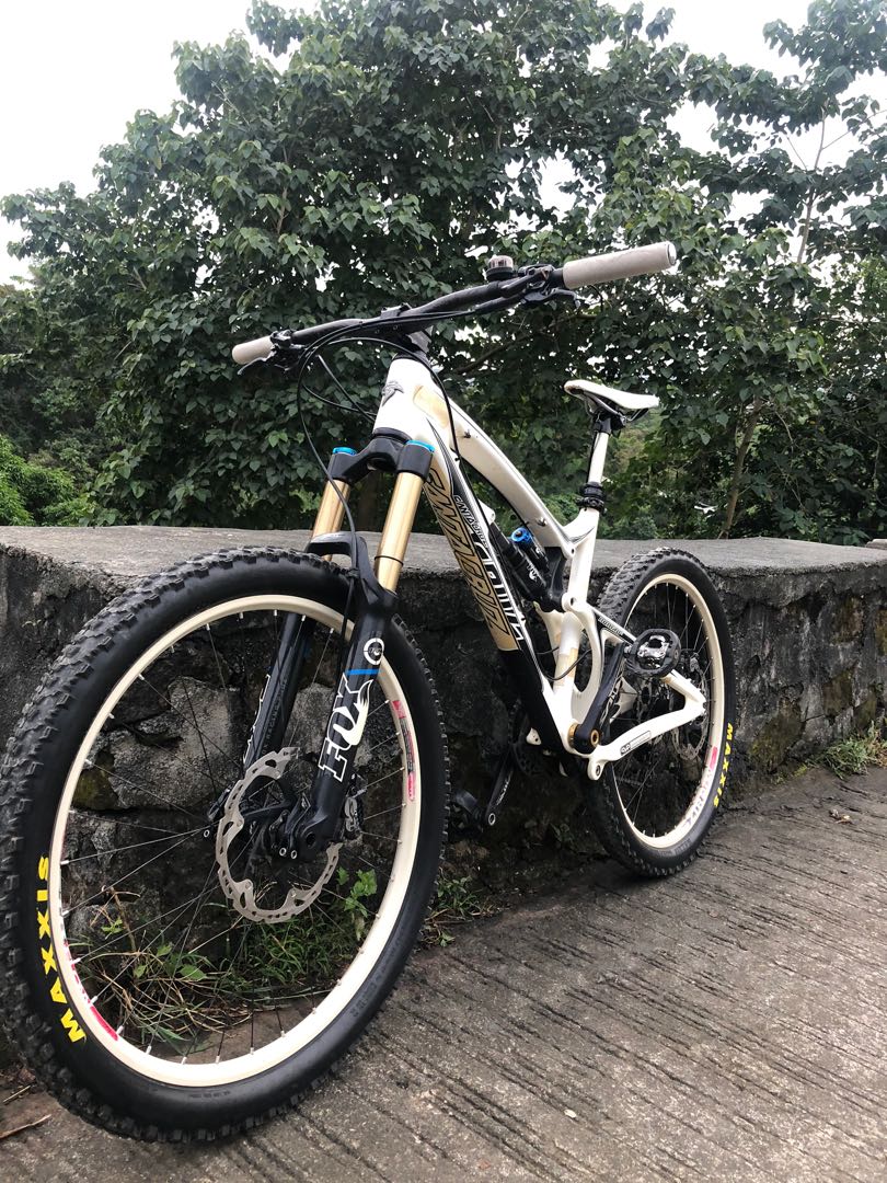 FS FT Santa Cruz Nomad Carbon Frame Full Suspension MTB Size 26